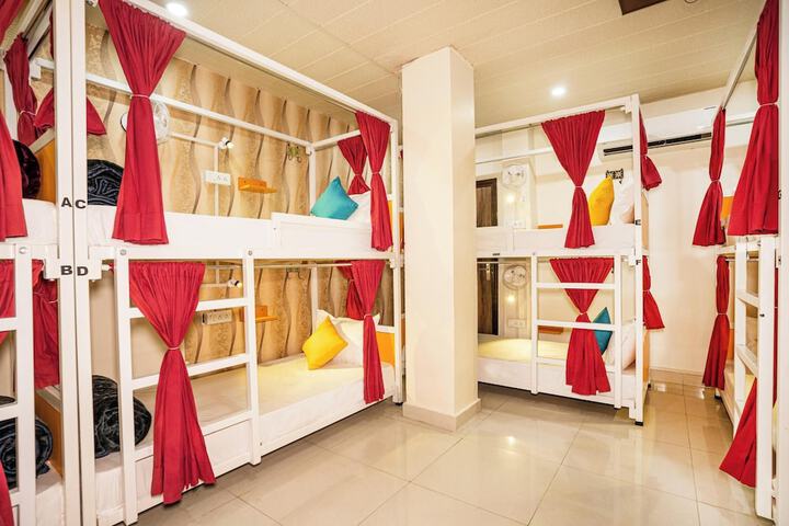 Room 14 of 39