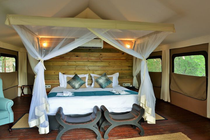 Room 5 of 29