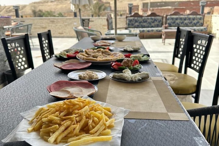 Dining 58 of 82