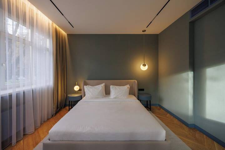 Room 29 of 73