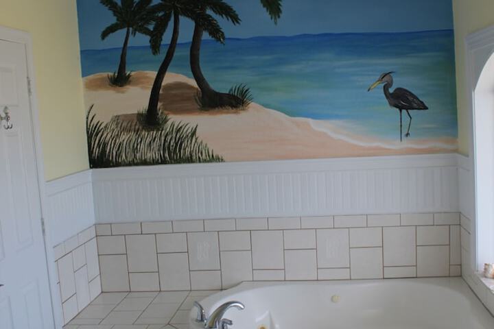 Hot Tub 50 of 61