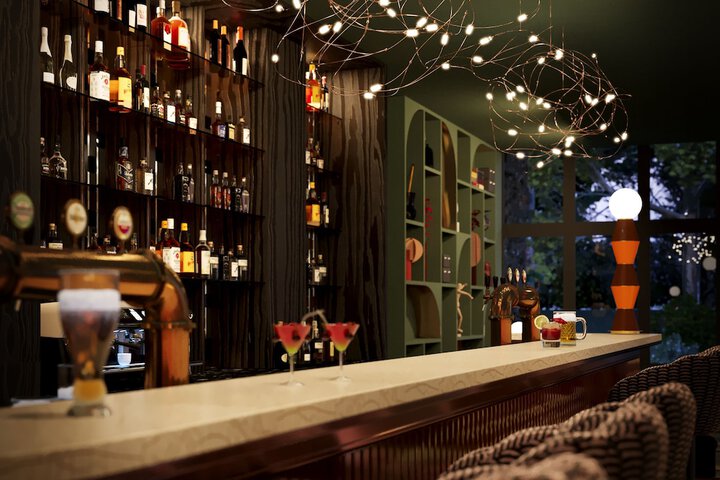 Lounge 42 of 43