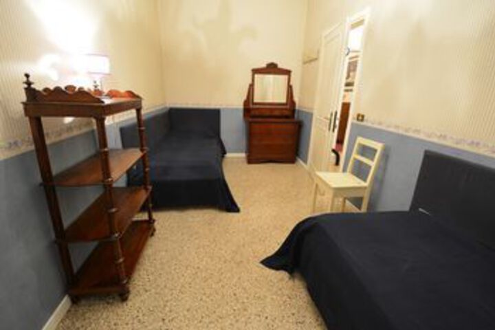 Room 14 of 29
