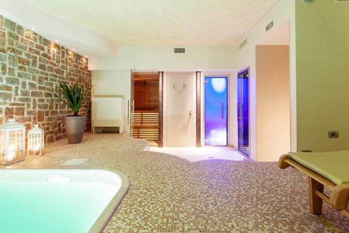 Relaxing Spa