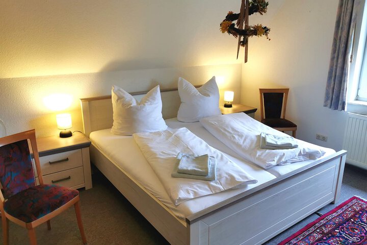 Room 25 of 52