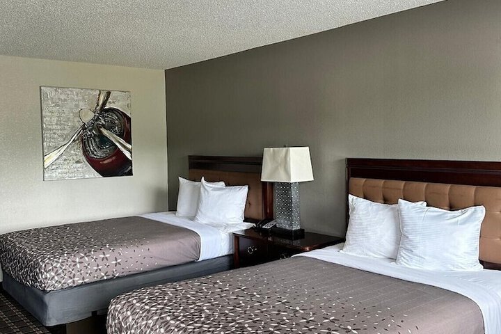 Luxury Double Room 2 Double Beds (2 of 2)