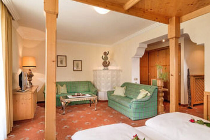 Room 10 of 47
