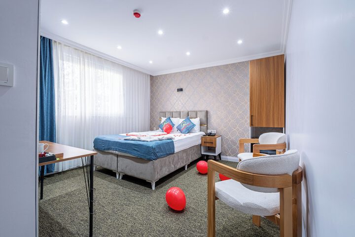 Room 3 of 30