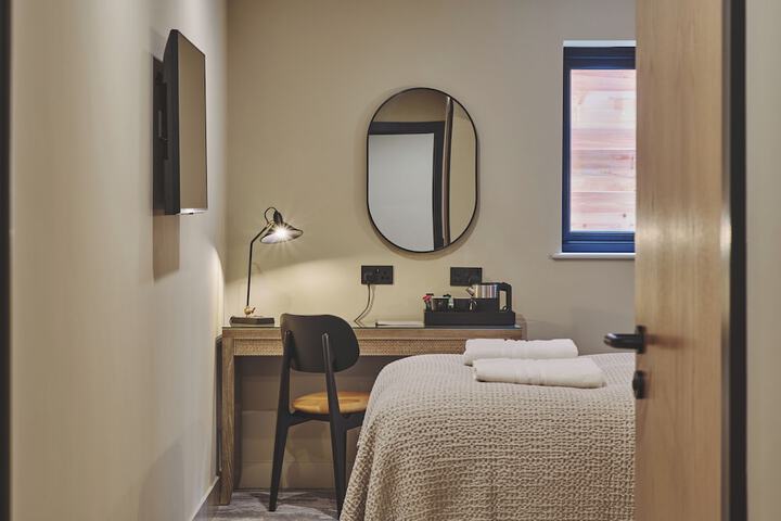 Room 29 of 73