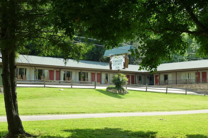Townsend Gateway Inn in Townsend, TN
