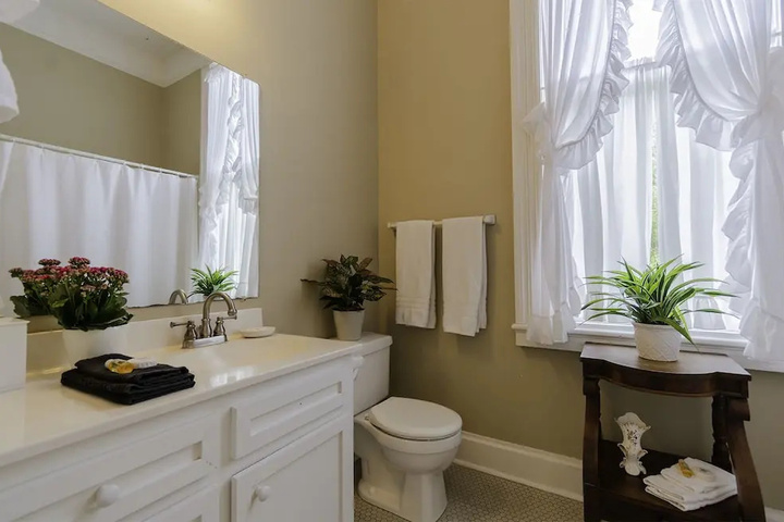 Bathroom Interior Photo