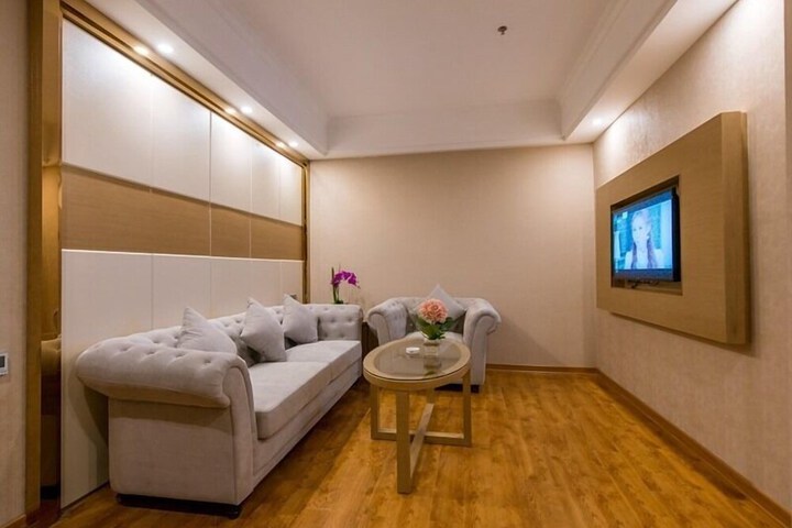 Room 29 of 44