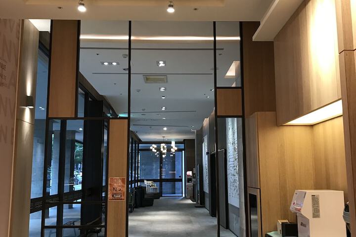 Hotel Interior 4 of 61