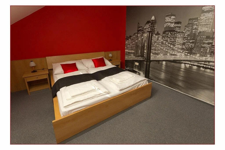 Room 2 of 12