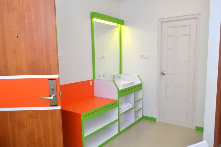 Room 26 of 57