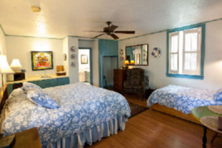 Room 30 of 63