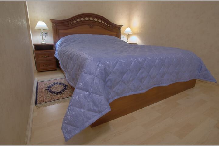 Room 3 of 41