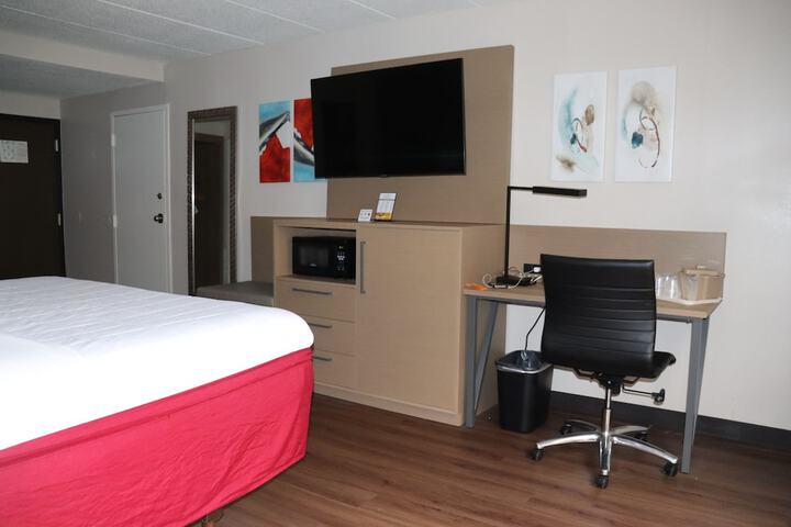 Room amenity