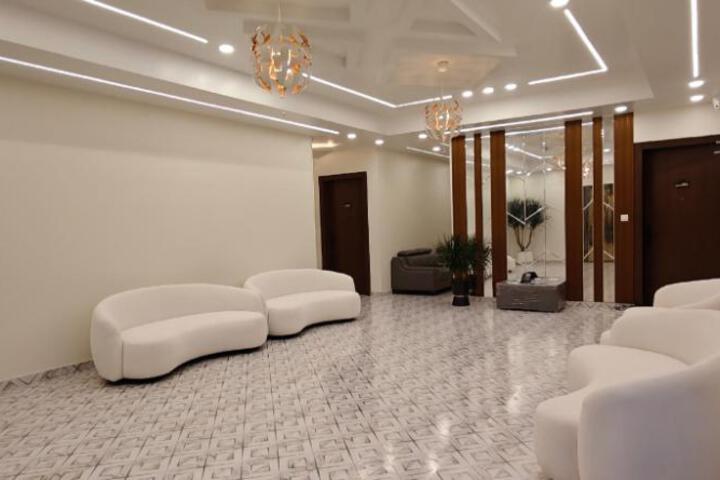 Image of Royal Grand Hotel & Suites Rooms