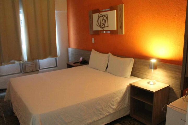 Room 5 of 39