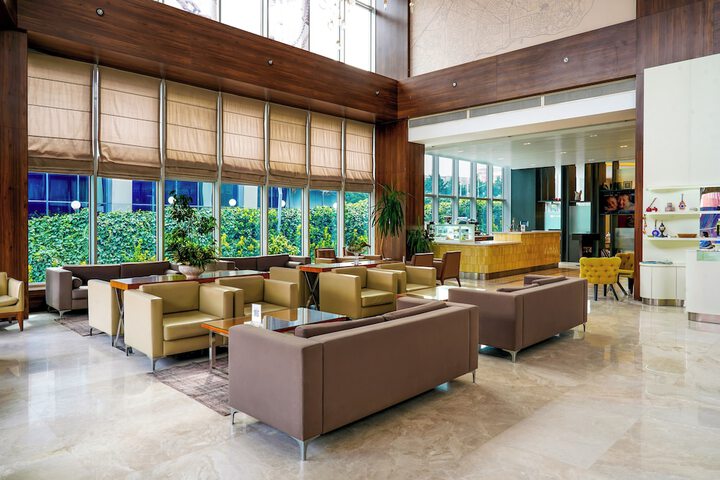 Guest Lobby