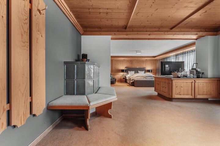 Room 20 of 137
