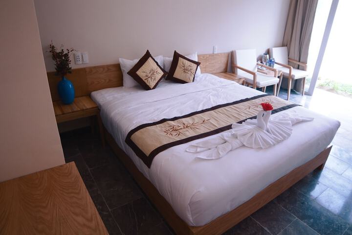 Room 15 of 87