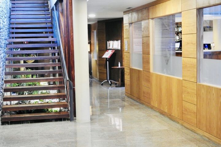 Guest Lobby