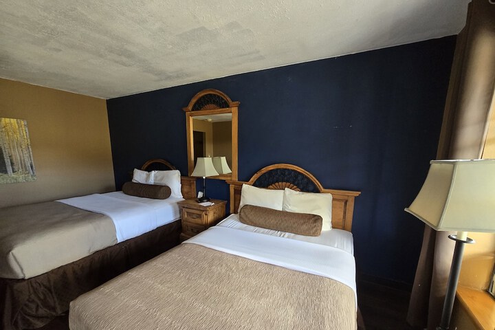 Room 30 of 79