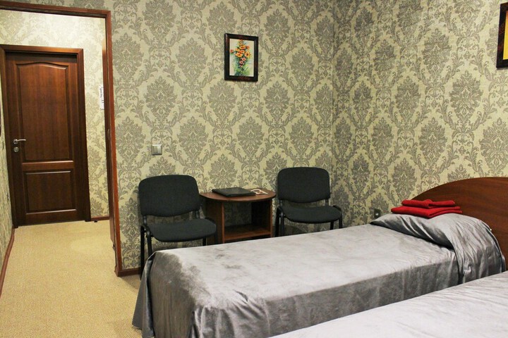 Room 4 of 46