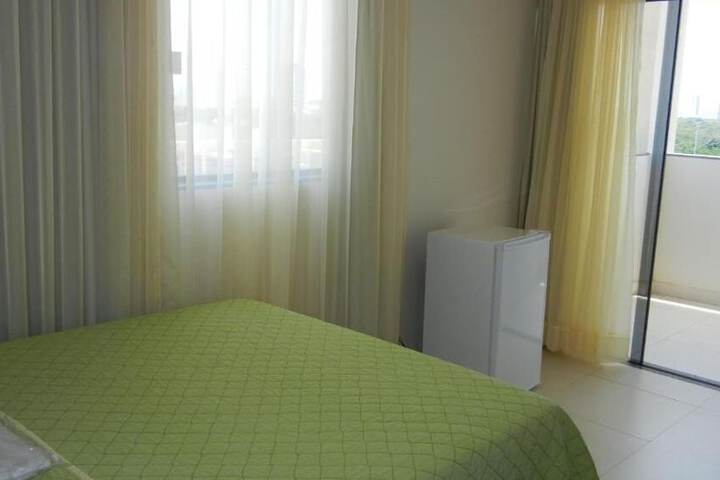 Room 32 of 60