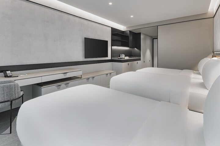 Room 12 of 89