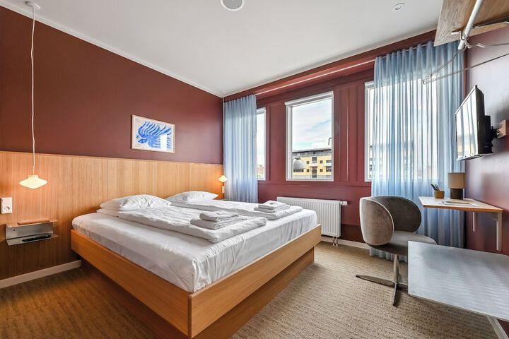 Room 14 of 40