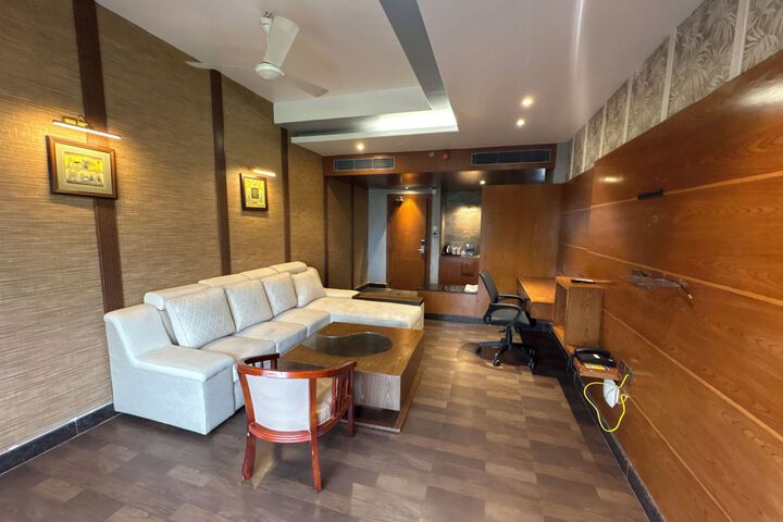 Room 42 of 65
