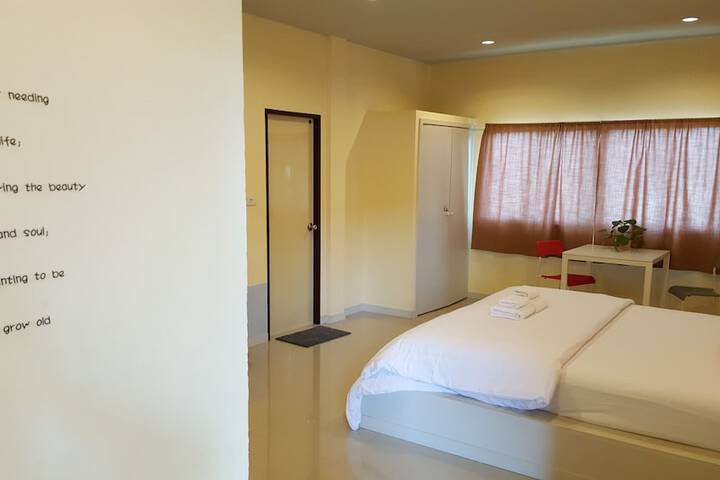 Room 31 of 92