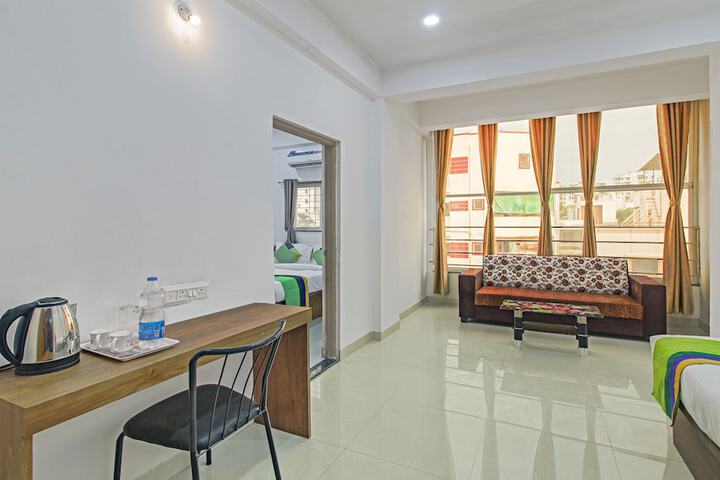 Room 16 of 39