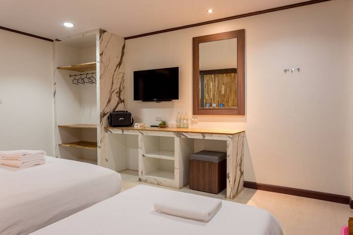 Room 15 of 85