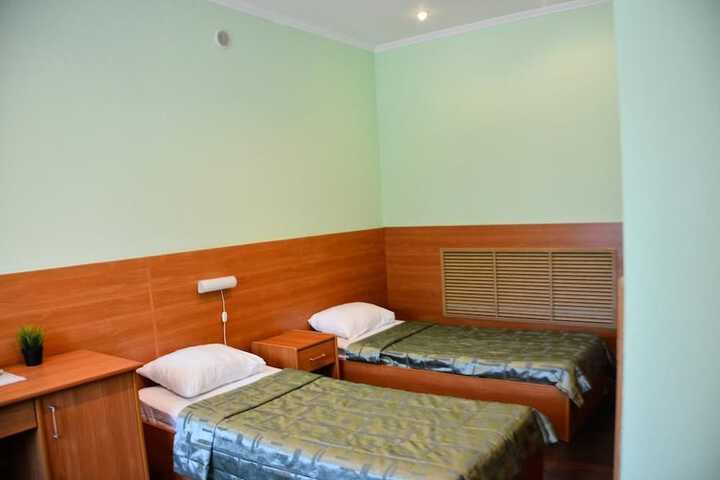 Room 12 of 19