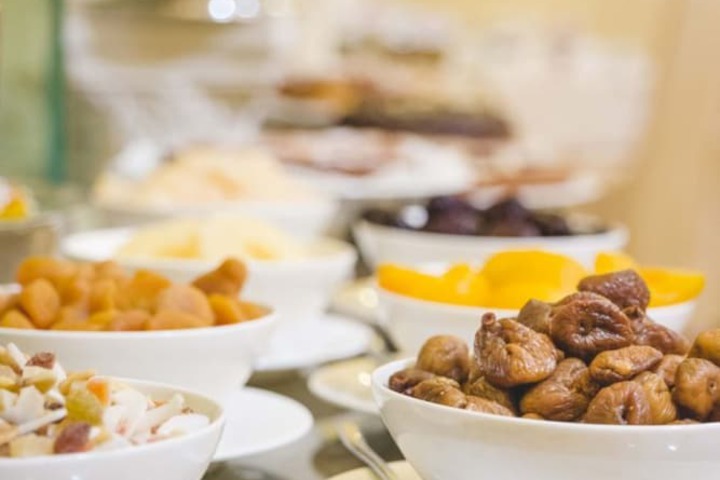 Breakfast buffet