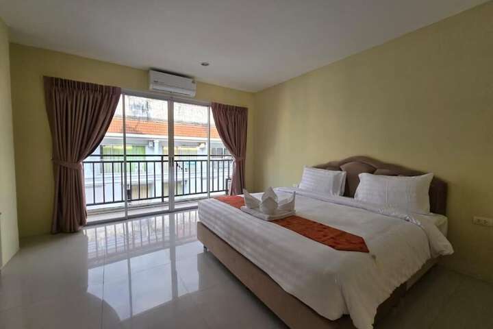 Room 14 of 41