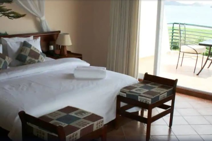 Room 4 of 56