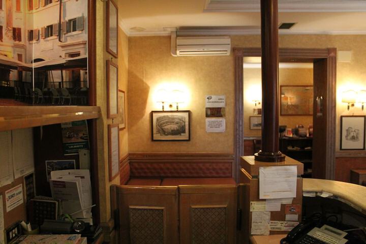 Guest Lobby