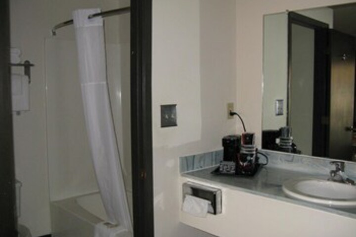 Room 46 of 81