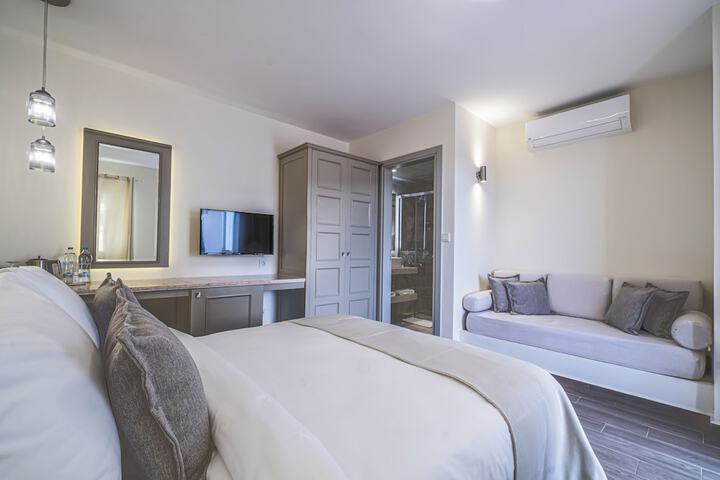 Room 25 of 150