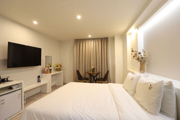 Room 44 of 87