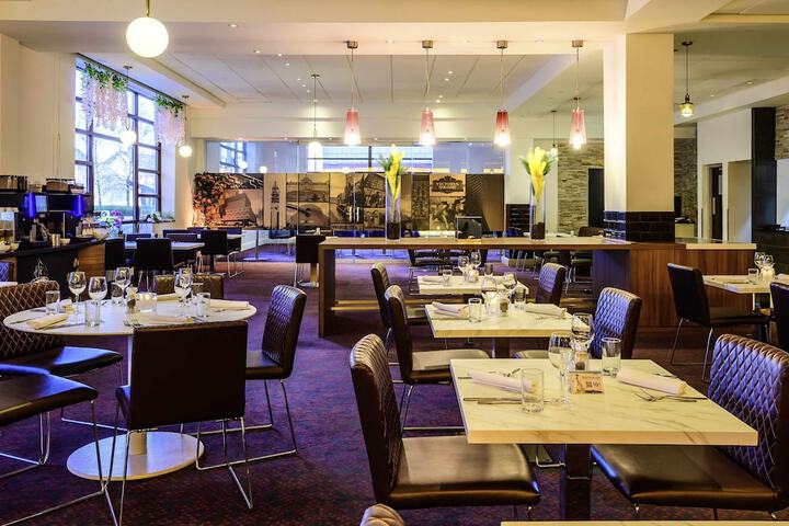 Dining 87 of 146