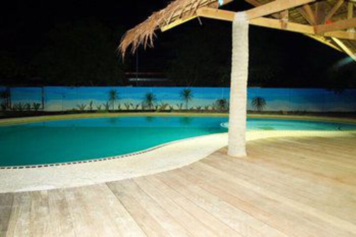 Pool 94 of 124