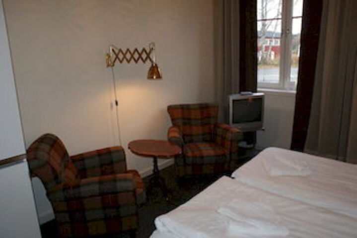 Room 14 of 21