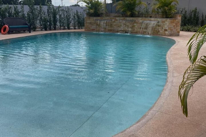 Pool 46 of 69