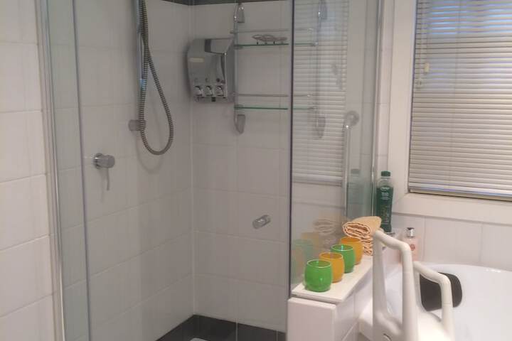 Room 57 of 78